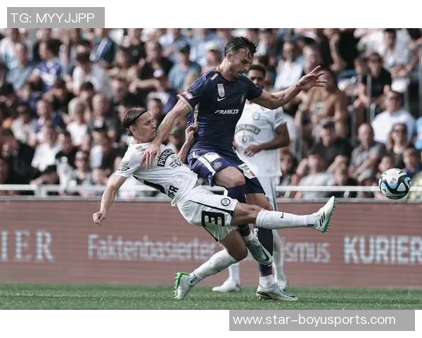 广州足球队在速度欧冠赛场上的精彩表现与战术解析 广州足球队在速度欧冠赛场上的精彩表现与战术解析